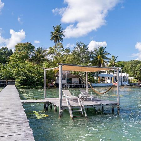 Lagoon Front Hut: Daily Cleaning, Bikes & Kayaks! 巴卡拉尔 外观 照片